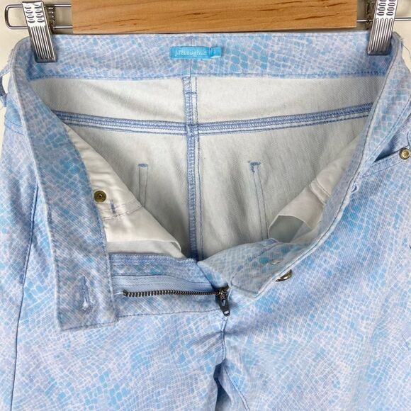 J. McLaughlin Lexi Snake Print Straight Leg Knit Jean - Light Blue - Picture 8 of 8